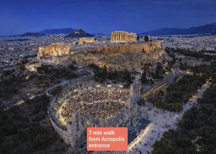 Acropolis Apartments